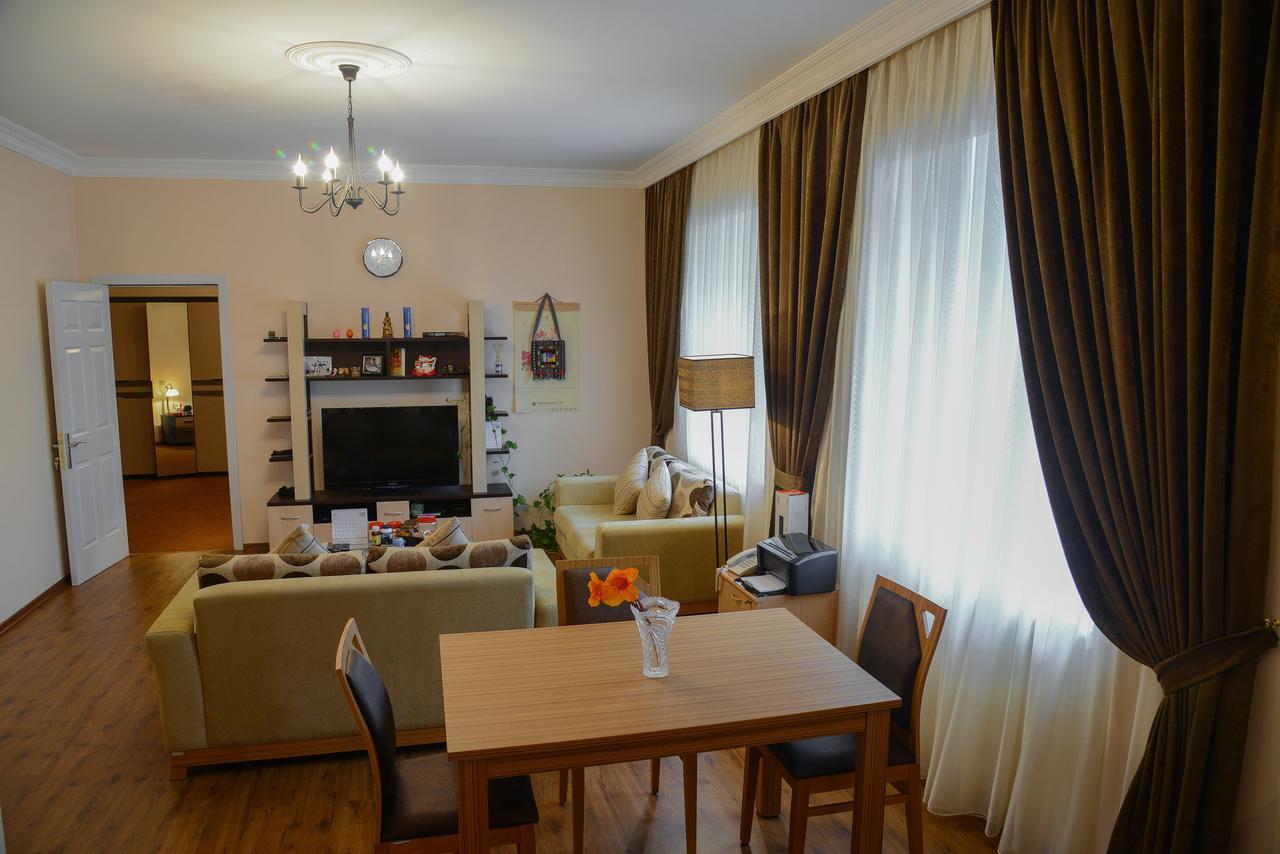 City Mansion Aparthotel Баку Екстериор снимка