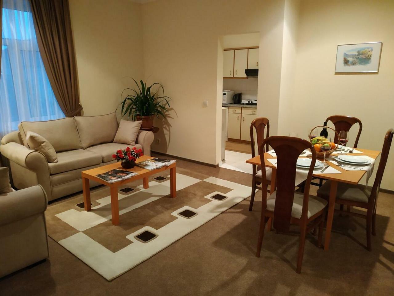 City Mansion Aparthotel Баку Екстериор снимка