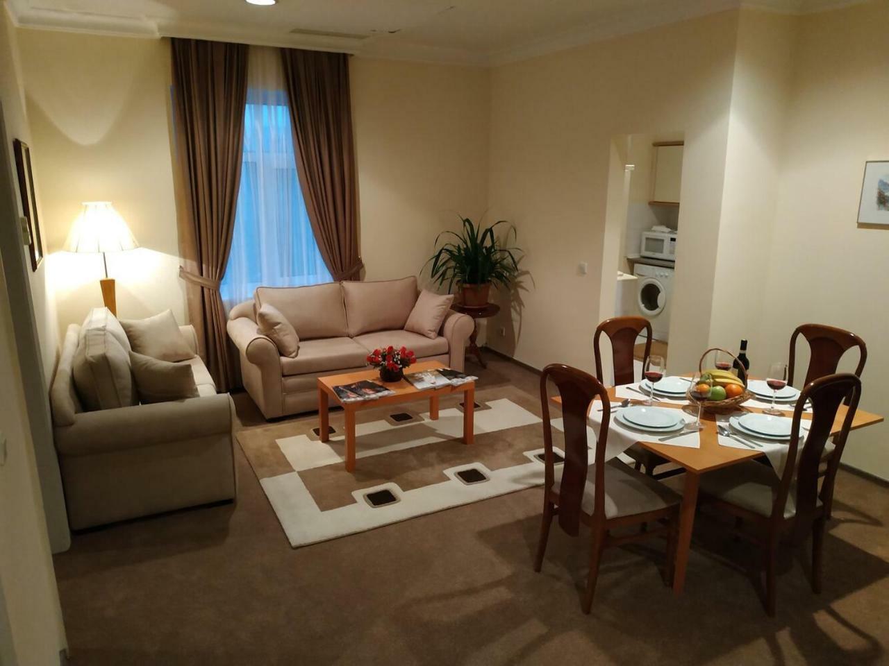 City Mansion Aparthotel Баку Екстериор снимка